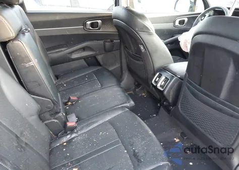 2021 Kia Sorento S z USA, uszkodzony, nr VIN 5XYRLDLC8MG070907